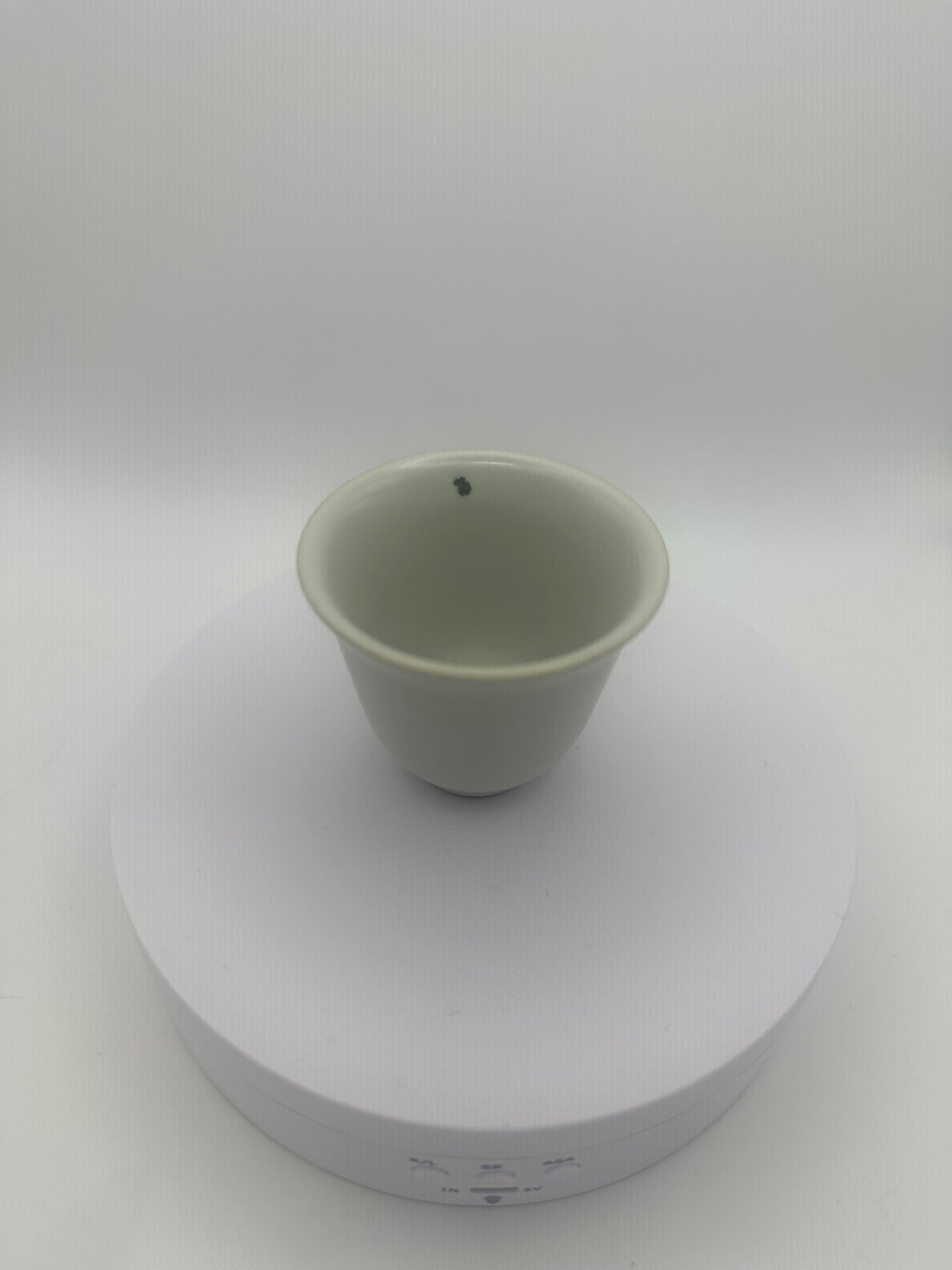 ZHANG GEMING (TEA CUP)